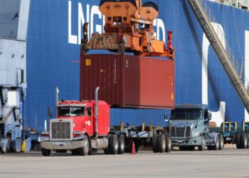 Altamira and Lázaro Cárdenas put pressure on truck service times