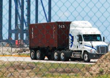 Peak Season Drives Up Trucking Times at Mexican Ports