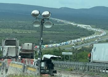 Transporters engage in dialogue with senators to expedite traffic on the Monterrey-Nuevo Laredo highway