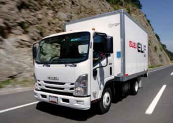 ISUZU welcome its new ELF 350 EURO VI