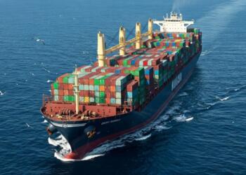 Tariff threat boosts cargo through Long Beach port