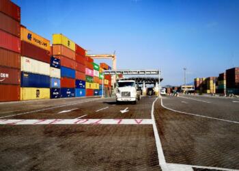 Beaconing creates uncertainty in intermodal transport