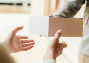 Artificial intelligence and machine learning allow optimizing e-commerce processes