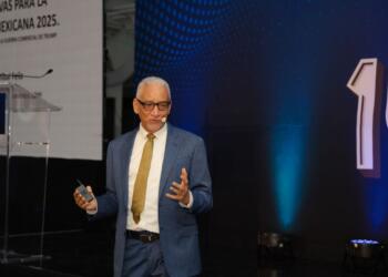 Trade war and recession? Expert warns of risks for Mexico in 2025