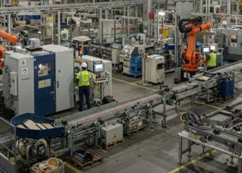 After three months of decline, manufacturing production in Mexico rebounds in February