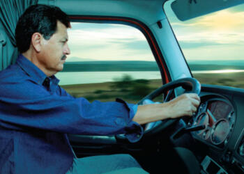 Mexico, the protagonist of the growing shortage of operators in the trucking industry