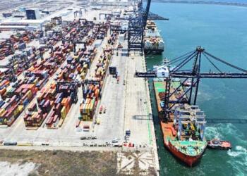 Hutchison Ports ICAVE receives new state-of-the-art crane