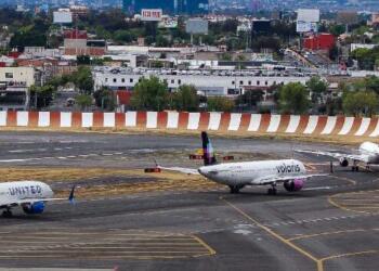 AICM goes from 43 to 44 operations per hour; the measure is temporary