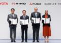 Daimler Truck and Toyota complete the merger of Hino and Mitsubishi Fuso; they are investing in a new company.