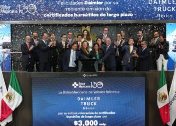 With support, Daimler Mexico completes bond issue on the Mexican Stock Exchange