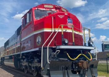 UP inaugurates intermodal terminal in Kansas City