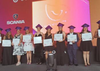 Breaking paradigms! The sixth generation of Scania drivers takes the wheel