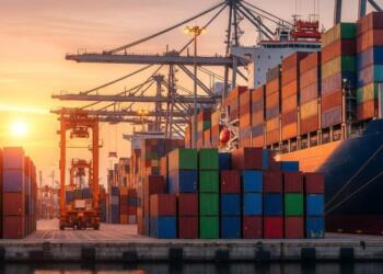 Mexican exports grow in July; trade balance shows deficit