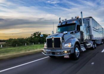 Grupo Express del Norte reduces accidents with Samsara technology