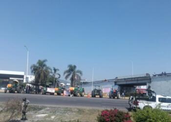 UNTA maintains roadblocks in Mexico; Canacar warns of repercussions for the supply chain.