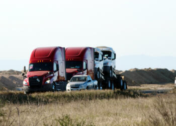 Change of date, November 1st, for the implementation of 25% tariffs on heavy trucks