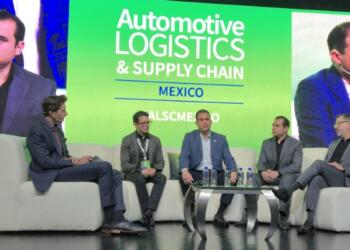 Innovation and technology are essential for vehicle logistics.