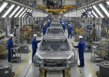 Automotive manufacturing boosts added value of Mexican exports
