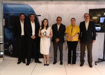 Daimler Truck Mexico recognizes operational excellence of its suppliers