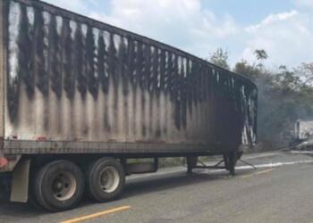 Trucking companies adjust operations after roadblocks following the killing of “El Mencho”