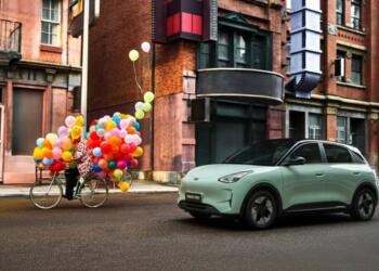 Geely brings its new urban electric EX2 to Mexico