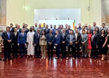Latin America and Africa, the attempt to shorten the distance