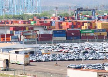 Vehicle traffic through Mexican ports decreases in March
