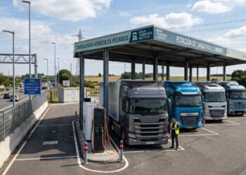 Transport and logistics companies are investing in electromobility