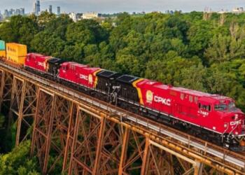 CPKC reports increased volume and revenue in the second quarter of 2026