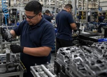 Despite a slight rebound, Mexico’s manufacturing industry remains weak in June