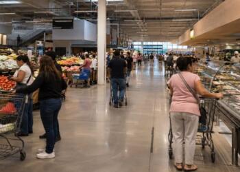 Private consumption in Mexico shows moderate growth in May