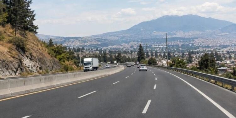 Trucking industry focuses on highways to sustain Mexico’s logistics pace