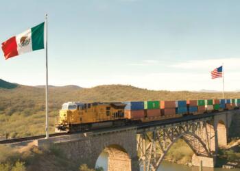 Between opportunities and bottlenecks: the challenge of the cross-border railway